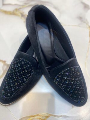 Black Velvet Embroidered Jutti